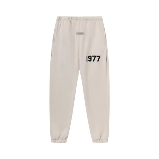 ESSENTIALS Signature Sweatpant